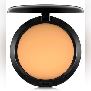 NC43.5- Studio Fix Powder Plus Foundation